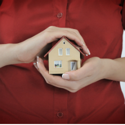 Votre enfant sait-il quoi faire lorsqu’il est seul à la maison?