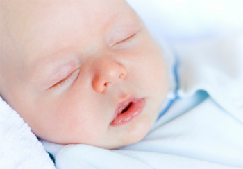 8 conseils pour créer un environnement de sommeil sécuritaire pour bébé